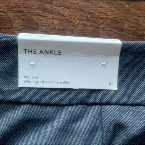 Ann Taylor Factory w’s 10 - the Ankle mid-rise, slim leg - Picture 4 of 6